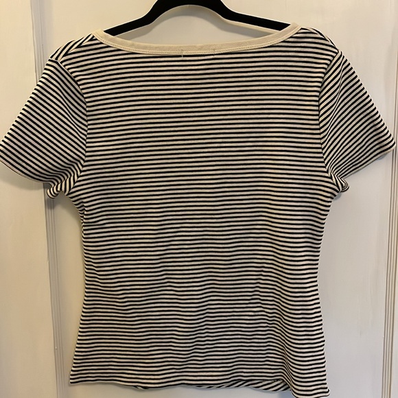 Nine Britton Black and Cream Striped Tee (Women’s L) - Picture 2 of 6